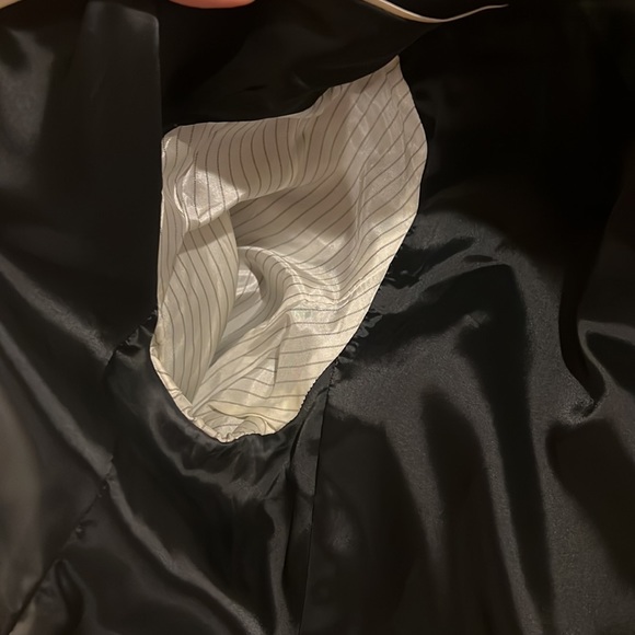 Banana Republic | Stretch Black Blazer size 8 - Picture 9 of 13